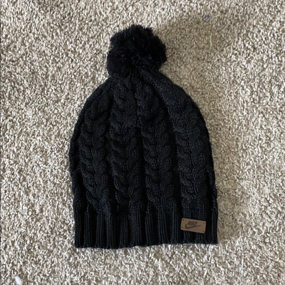 Unworn Nike Beanie with Detachable Pom Pom